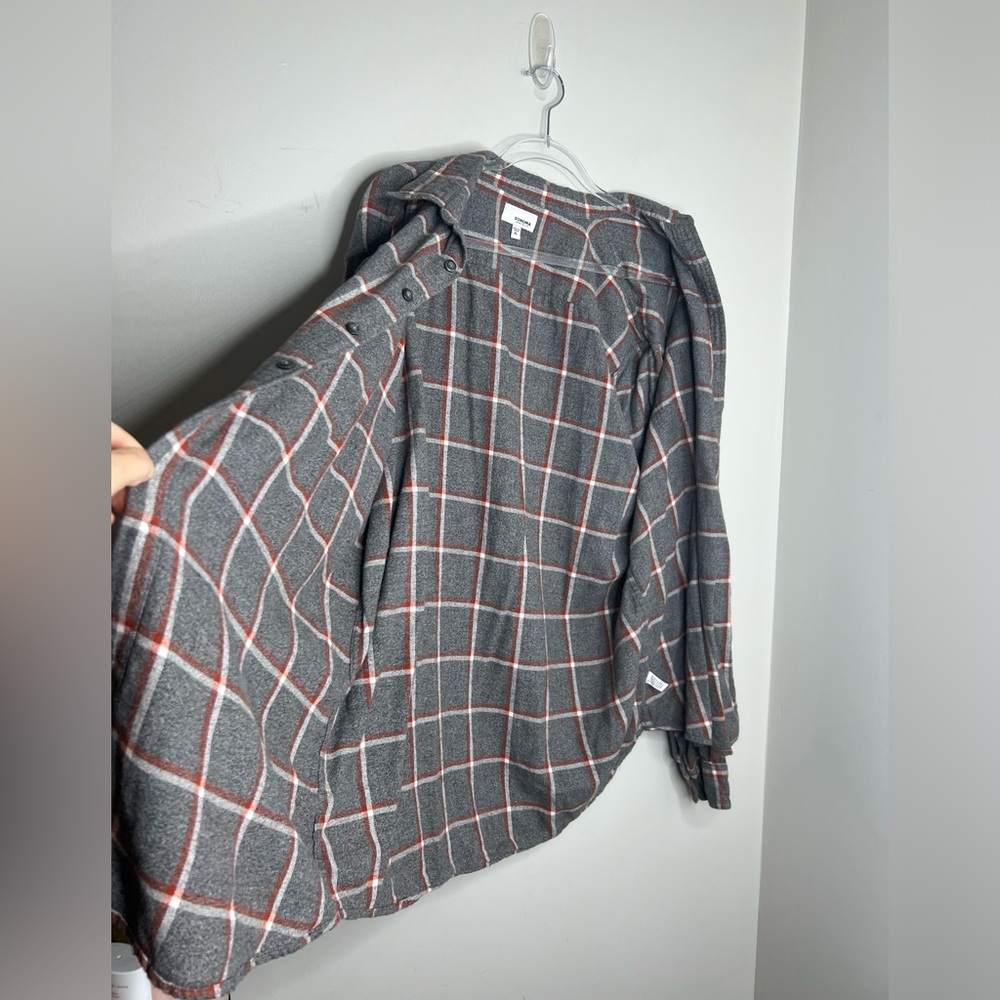 SONOMA men’s XL cotton button down flannel shirt. Gray/white/orange plaid. - Picture 3 of 5